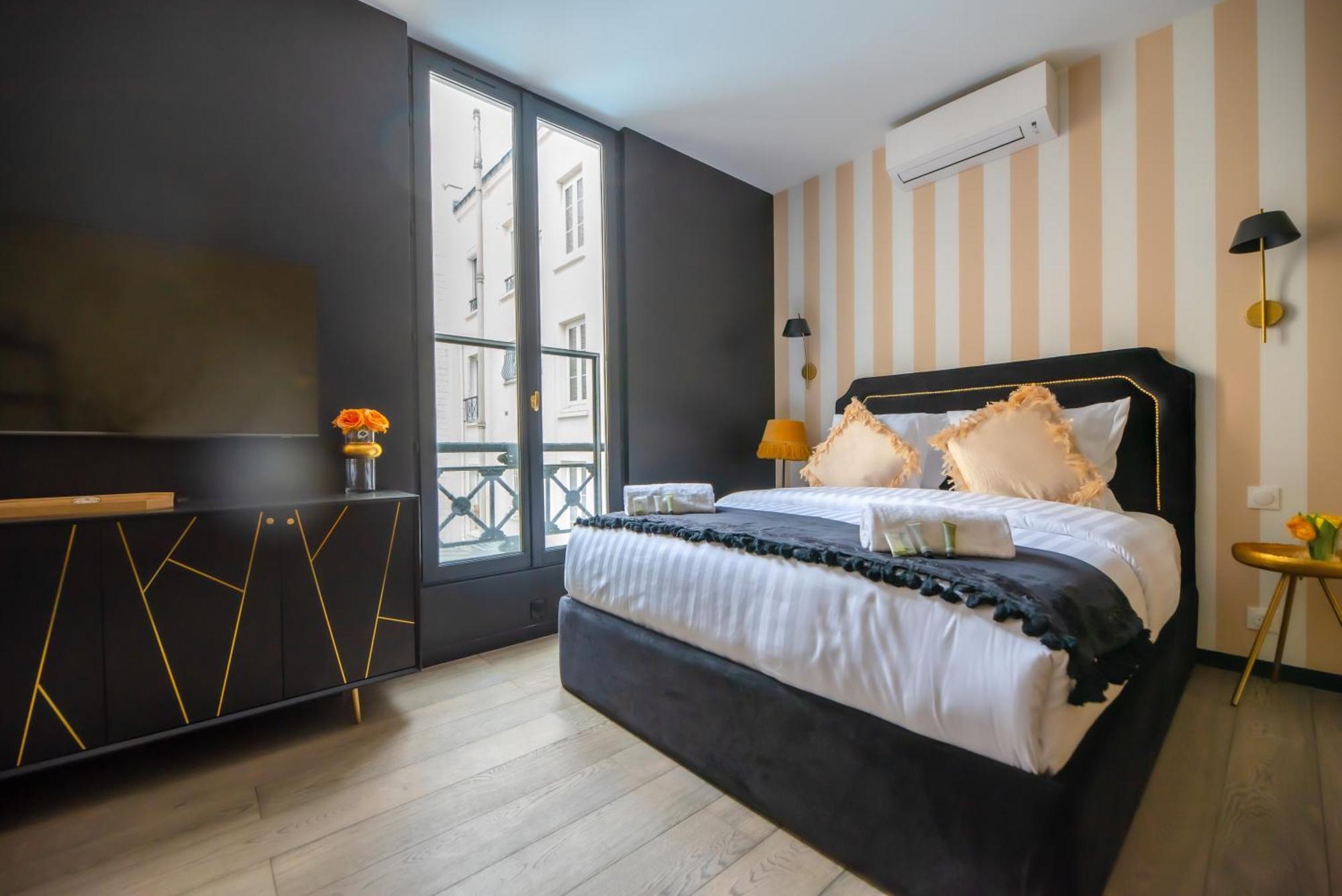 Monsieur Montmartre - Moulin Rouge Residence パリ エクステリア 写真