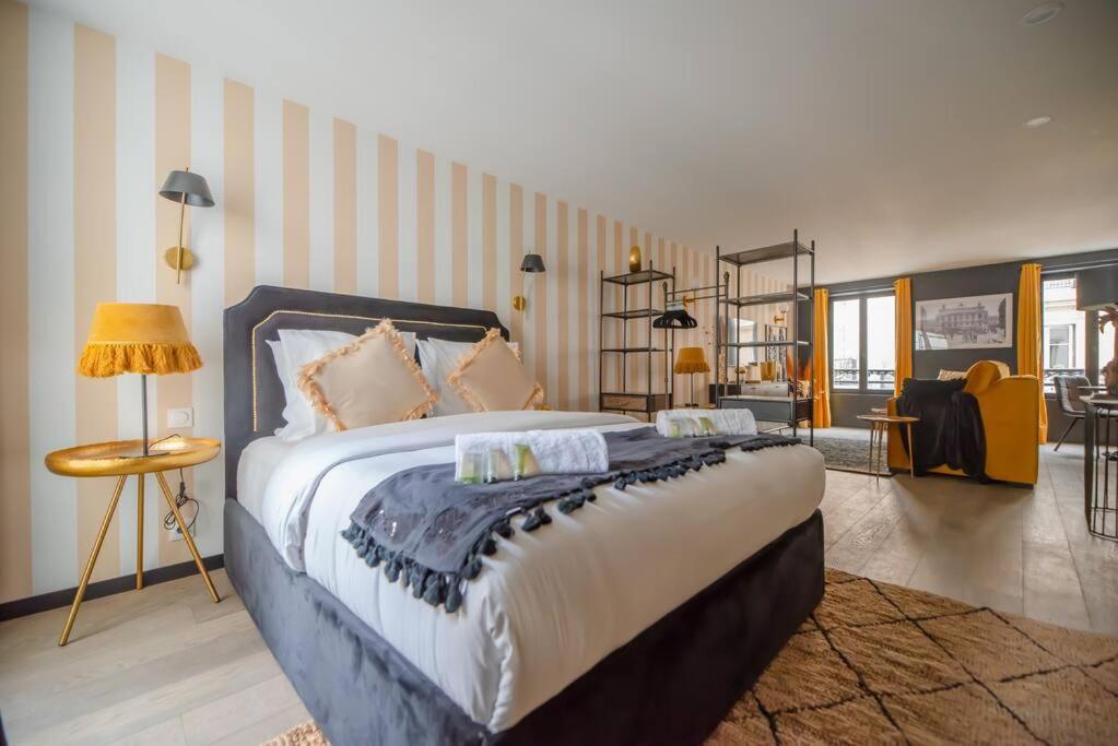 Monsieur Montmartre - Moulin Rouge Residence パリ エクステリア 写真