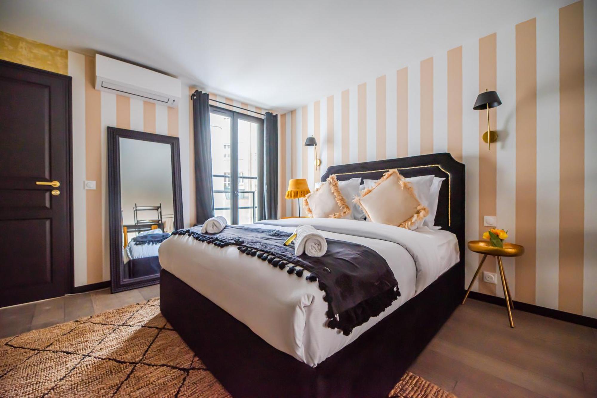 Monsieur Montmartre - Moulin Rouge Residence パリ エクステリア 写真