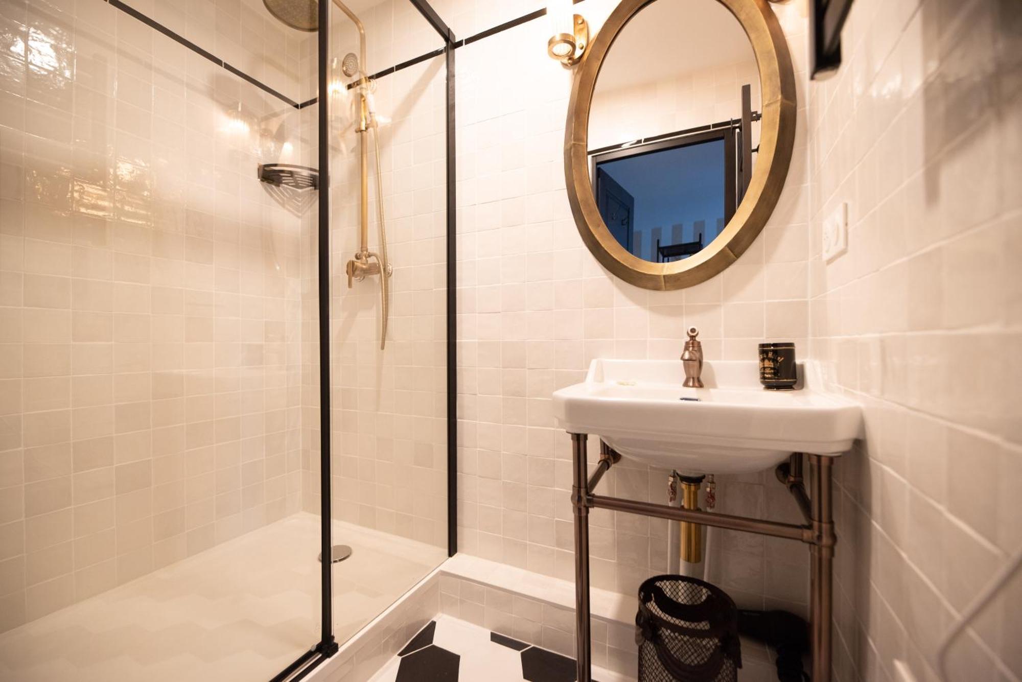 Monsieur Montmartre - Moulin Rouge Residence パリ エクステリア 写真