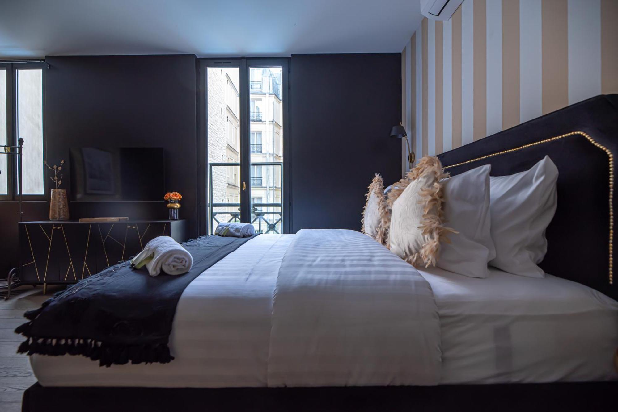 Monsieur Montmartre - Moulin Rouge Residence パリ 部屋 写真