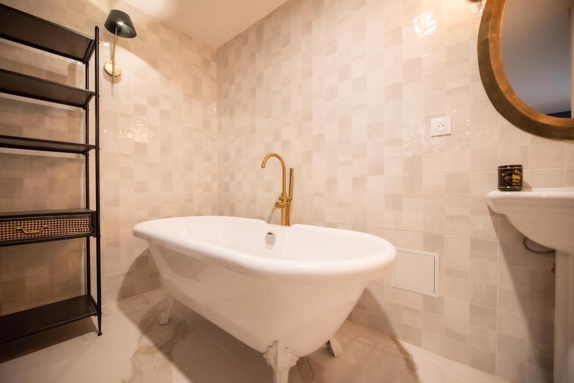 Monsieur Montmartre - Moulin Rouge Residence パリ エクステリア 写真