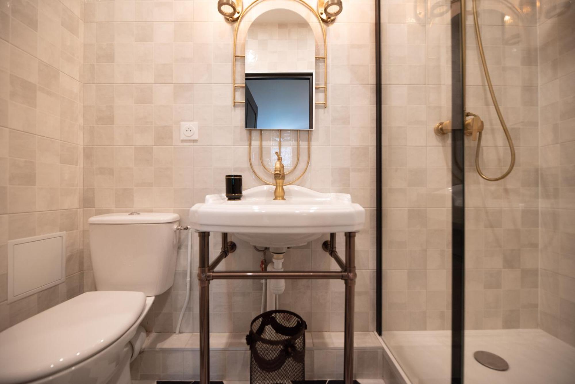 Monsieur Montmartre - Moulin Rouge Residence パリ エクステリア 写真